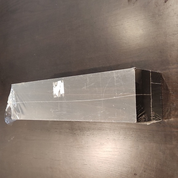 DanyaB set of 3, floating wall shelves NEW Espresso Color - Picture 13 of 13